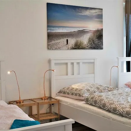 Apartment And Work *