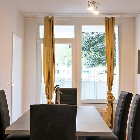 And Work Apartment Dusseldorf